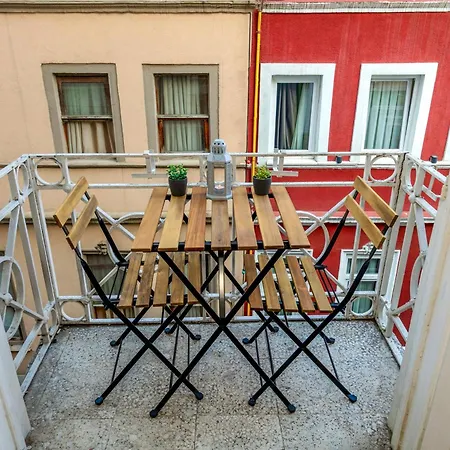 The Heaven On Heritage Street 이스탄불