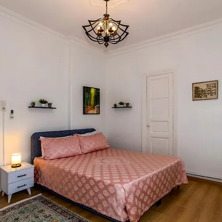 The Heaven On Heritage Street *